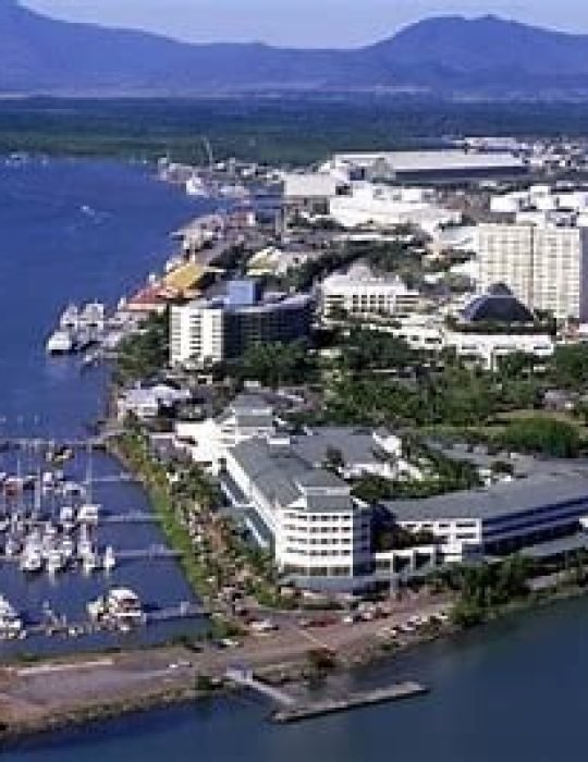 Cairns Cairns